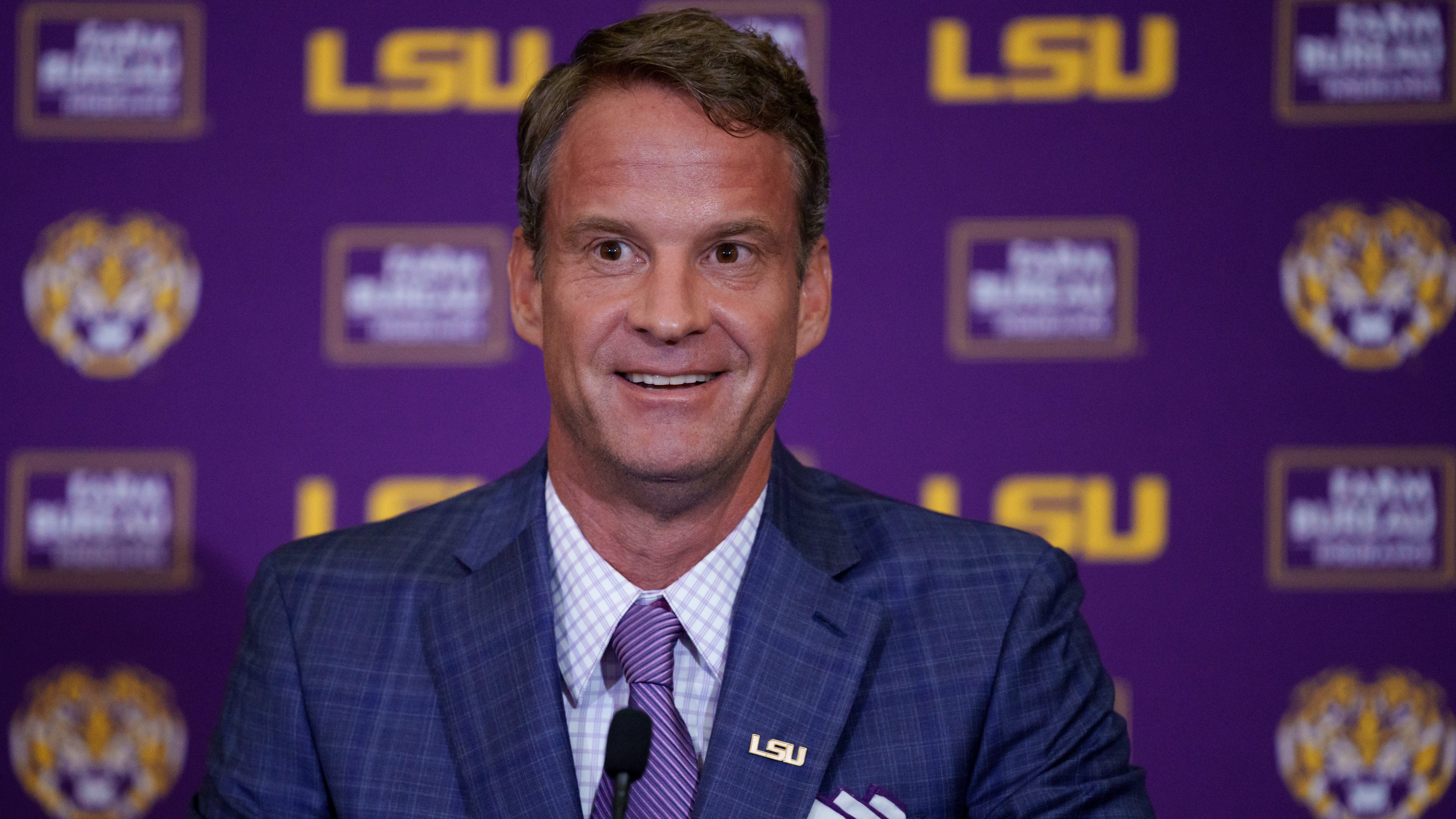 Coach Kiffin now fully in charge of LSU Fighting Tigers