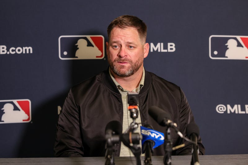  Dec 8, 2025; Orlando, FL, USA; Cleveland Guardians manager Stephen Vogt speaks with the media during the 2025 MLB Winter Meetings at Signia by Hilton Hotel. 
