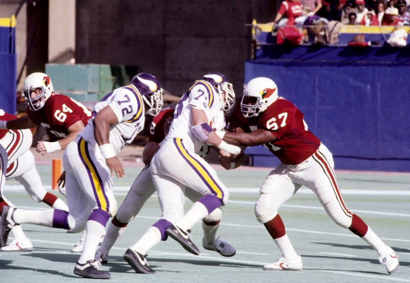 St. Louis Cardinals tackle Luis Sharpe (67) in action against the Minnesota Vikings at Busch Stadium. The Cardinals defeated the Vikings 41-31.