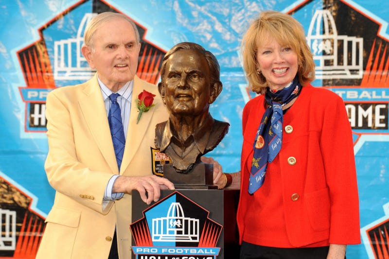 Ralph and Mary Wilson