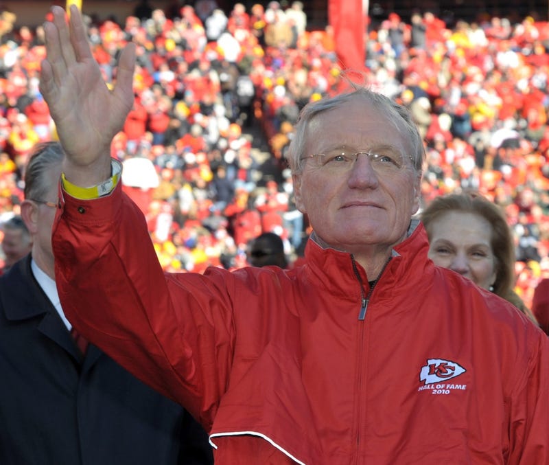 Marty Schottenheimer with Chiefs