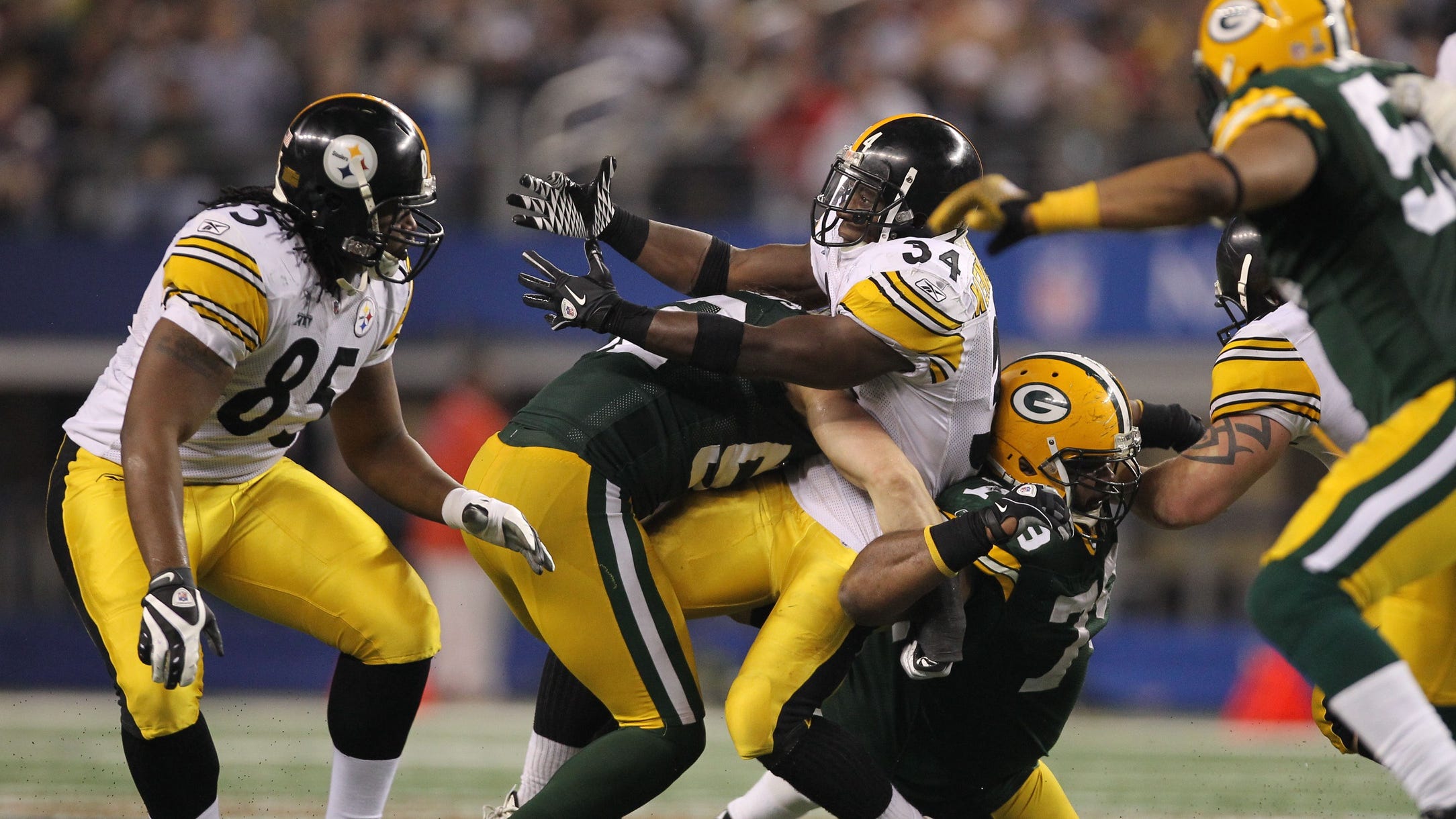 Mendenhall calls out Big Ben's lack of leadership, blames him for 'the fall'