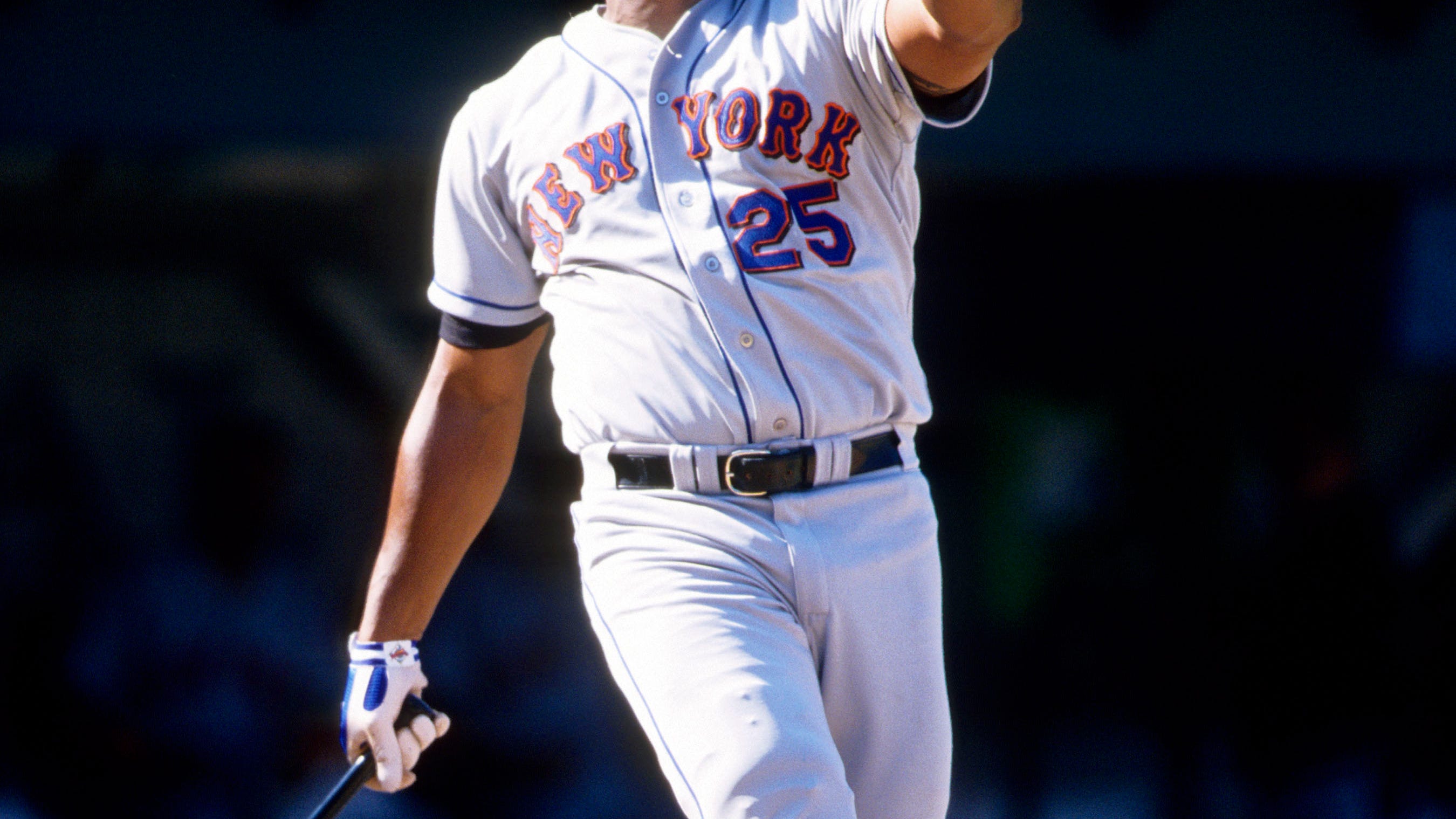 Mets owner Steve Cohen tweets to celebrate Bobby Bonilla Day