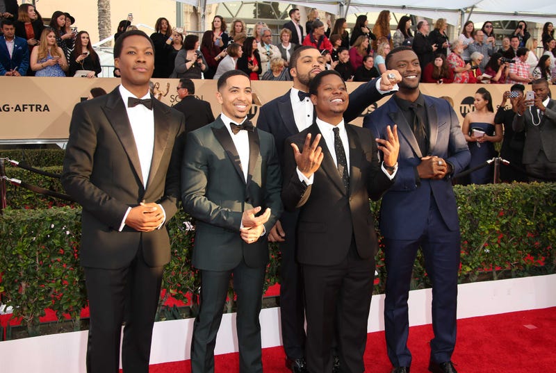 The cast of Straight Outta Compton arrives on the red carpet before the 22nd annual Screen Actors Guild Awards.