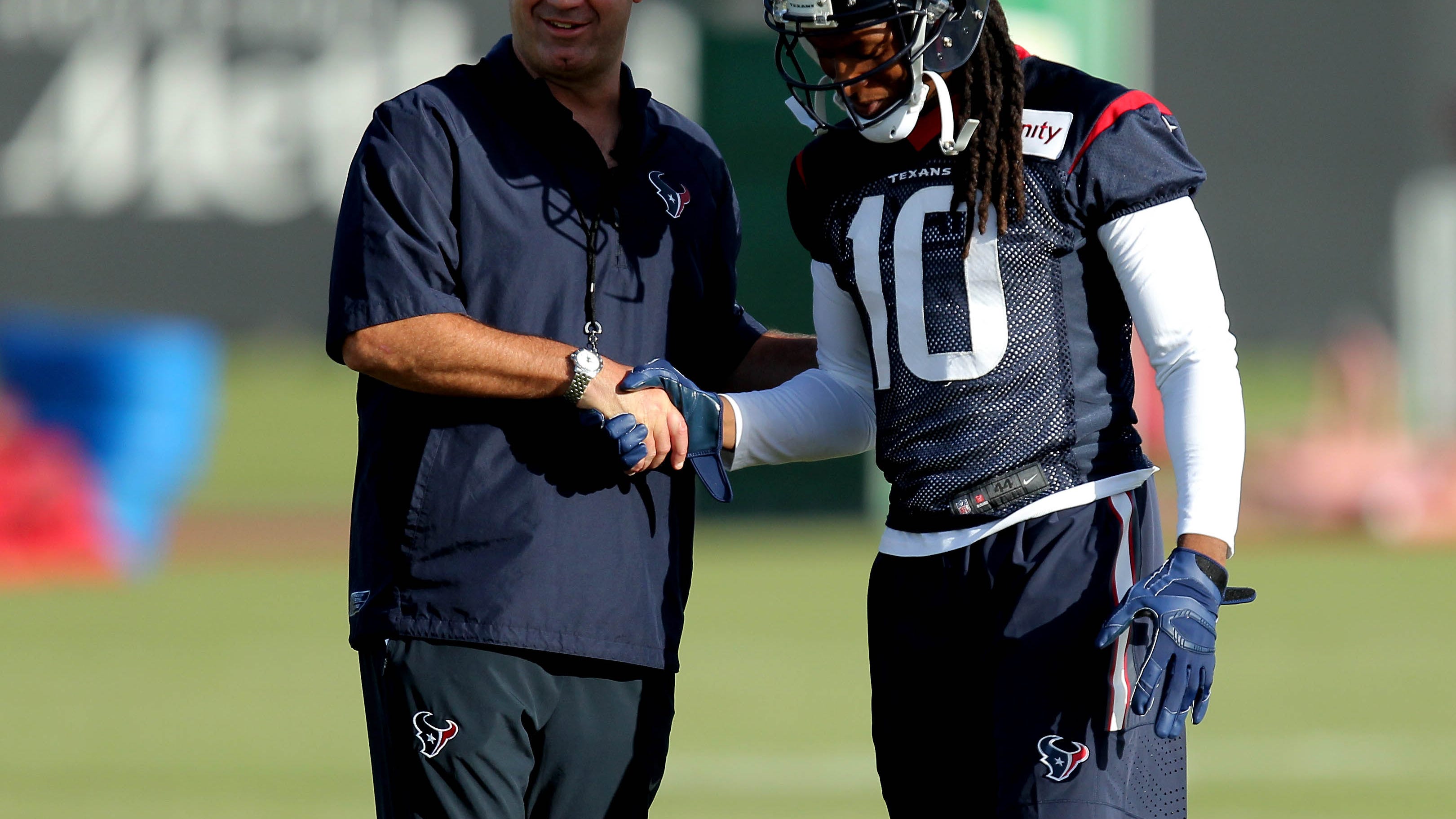 Report: ‘No animosity at all’ between Patriots OC Bill O’Brien and DeAndre Hopkins