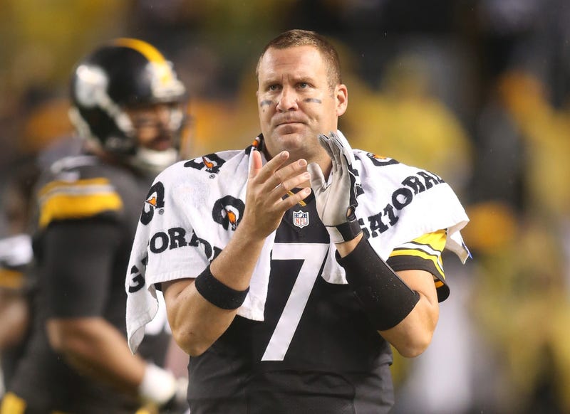 Ben Roethlisberger clapping