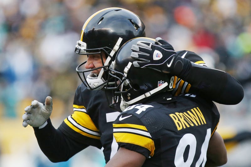 Ben Roethlisberger with Antonio Brown