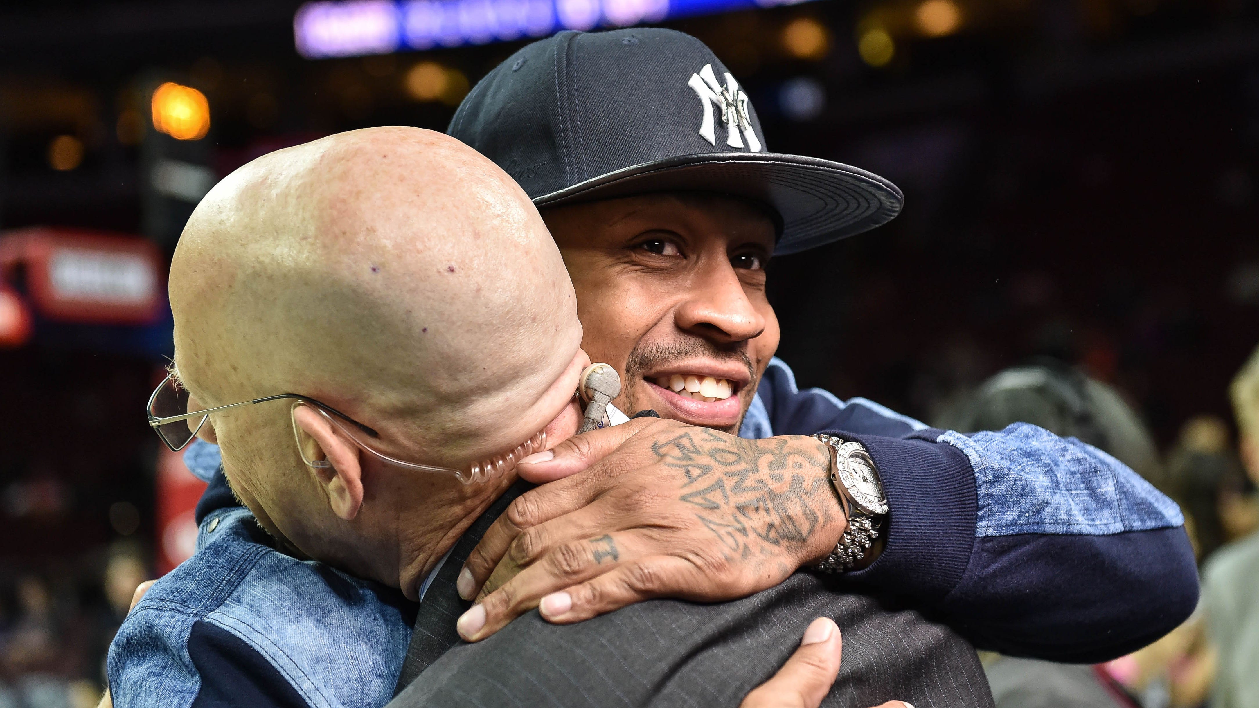 Flashback: Allen Iverson calls Marc Zumoff 'the world's best commentator, hands down'