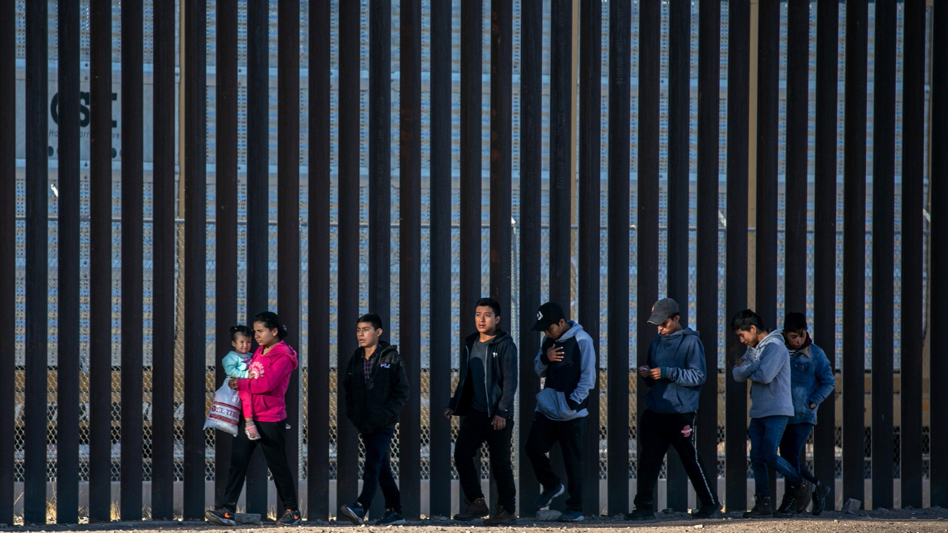 Experts say it's up to Californians Harris, Becerra to fix migrant influx at US-Mexico border