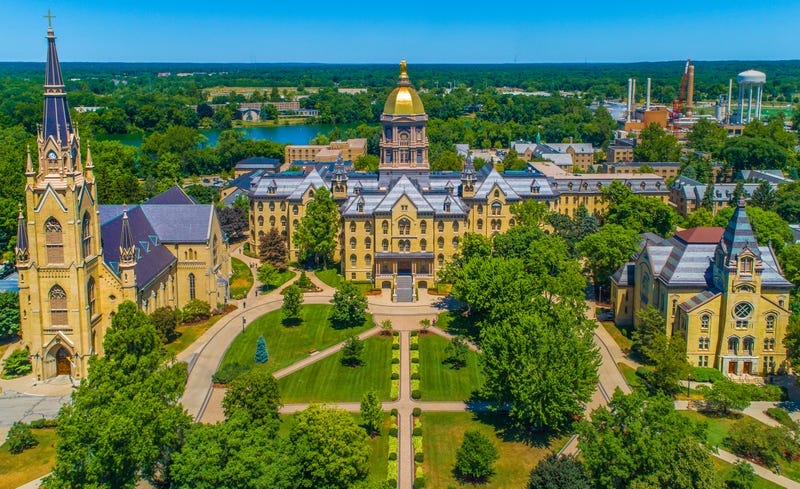Notre Dame won’t require fully vaccinated students to wear masks