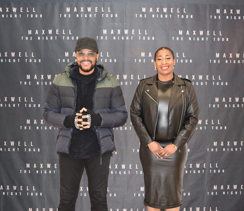 Maxwell Meet & Greet V-103 Winterfest 2022