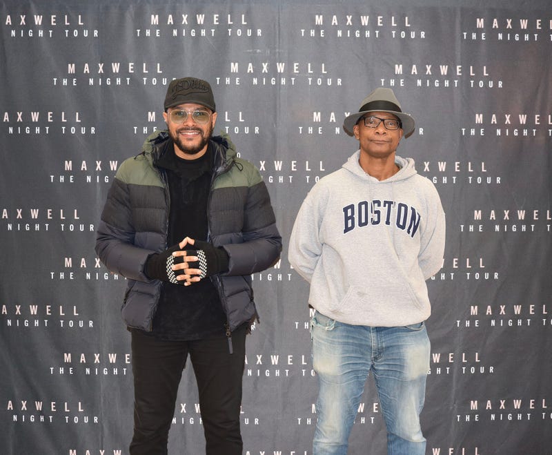 Maxwell Meet & Greet V-103 Winterfest 2022
