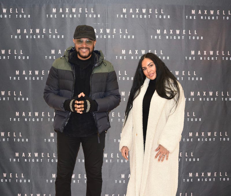Maxwell Meet & Greet V-103 Winterfest 2022