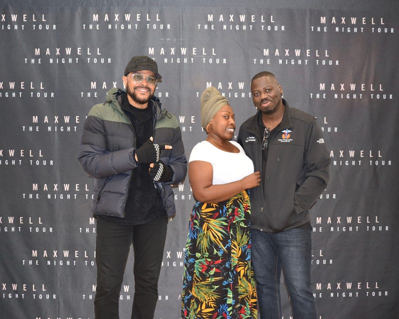 Maxwell Meet & Greet V-103 Winterfest 2022