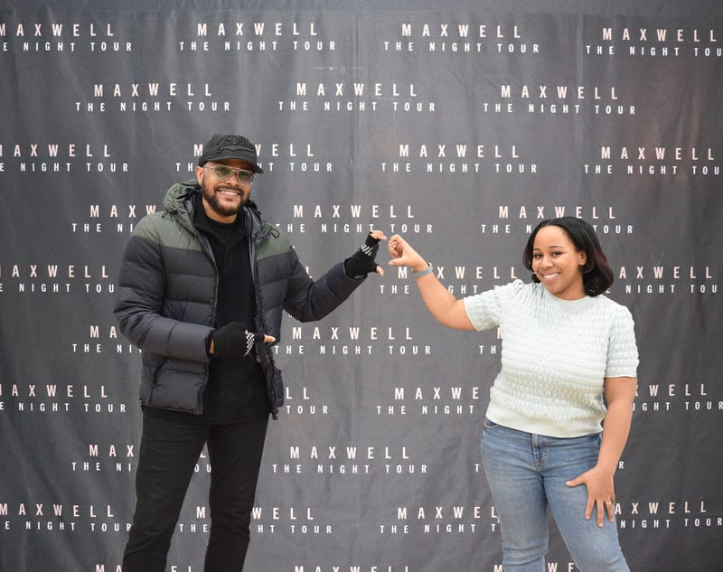 Maxwell Meet & Greet V-103 Winterfest 2022