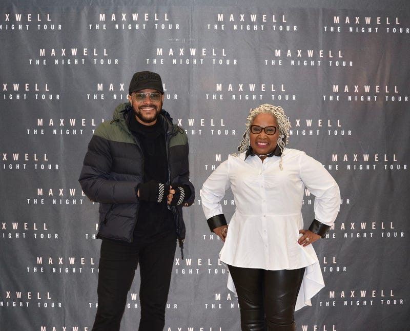 Maxwell Meet & Greet V-103 Winterfest 2022