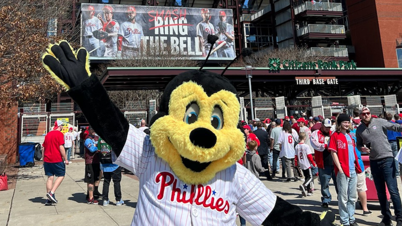 Buzzbee at Phillies Opening Day