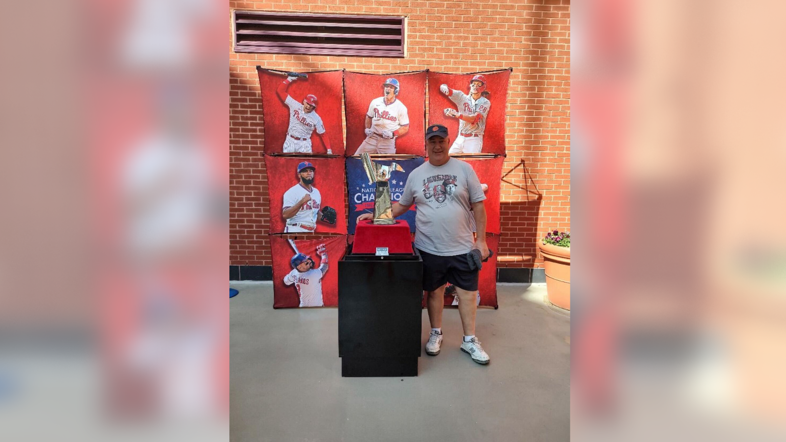 Phillies fan from South Carolina sees childhood dream come true with season ticket
