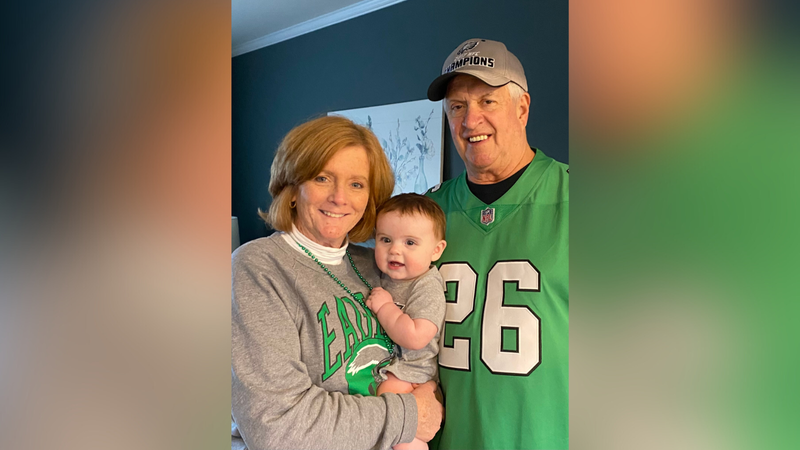 Ron Brett with his wife Dorothy and granddaughter Sophia