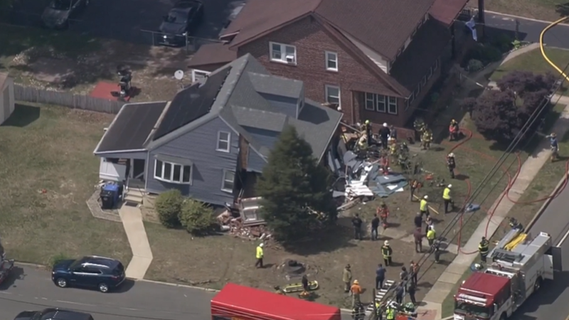 Truck crashes into New Jersey  home