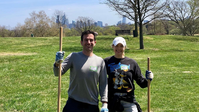 Watch 96.5 TDY clean up Fairmount Park