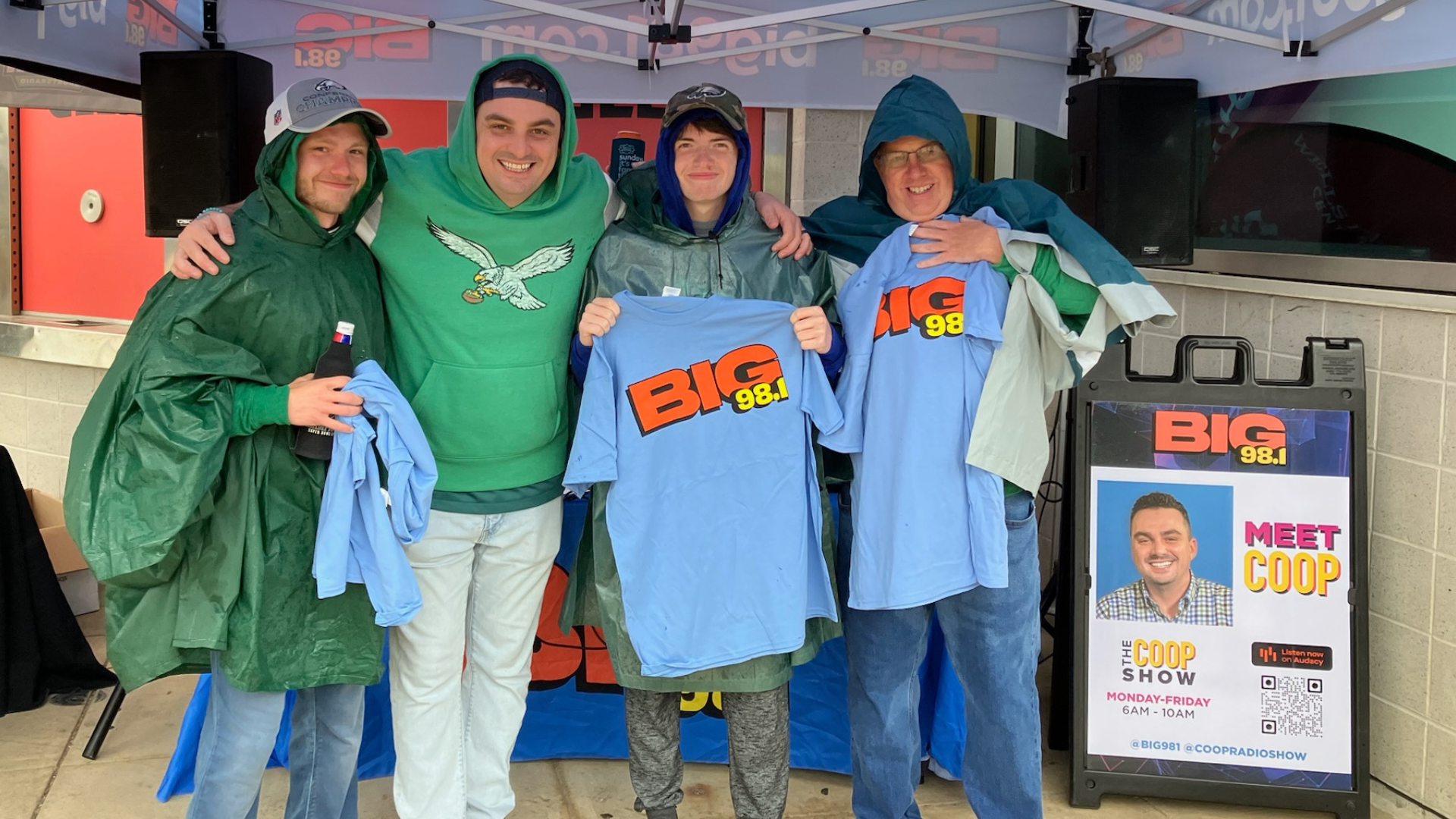 BIG 98.1 Tailgate LIVE with Coop at Eagles vs. Jaguars Game