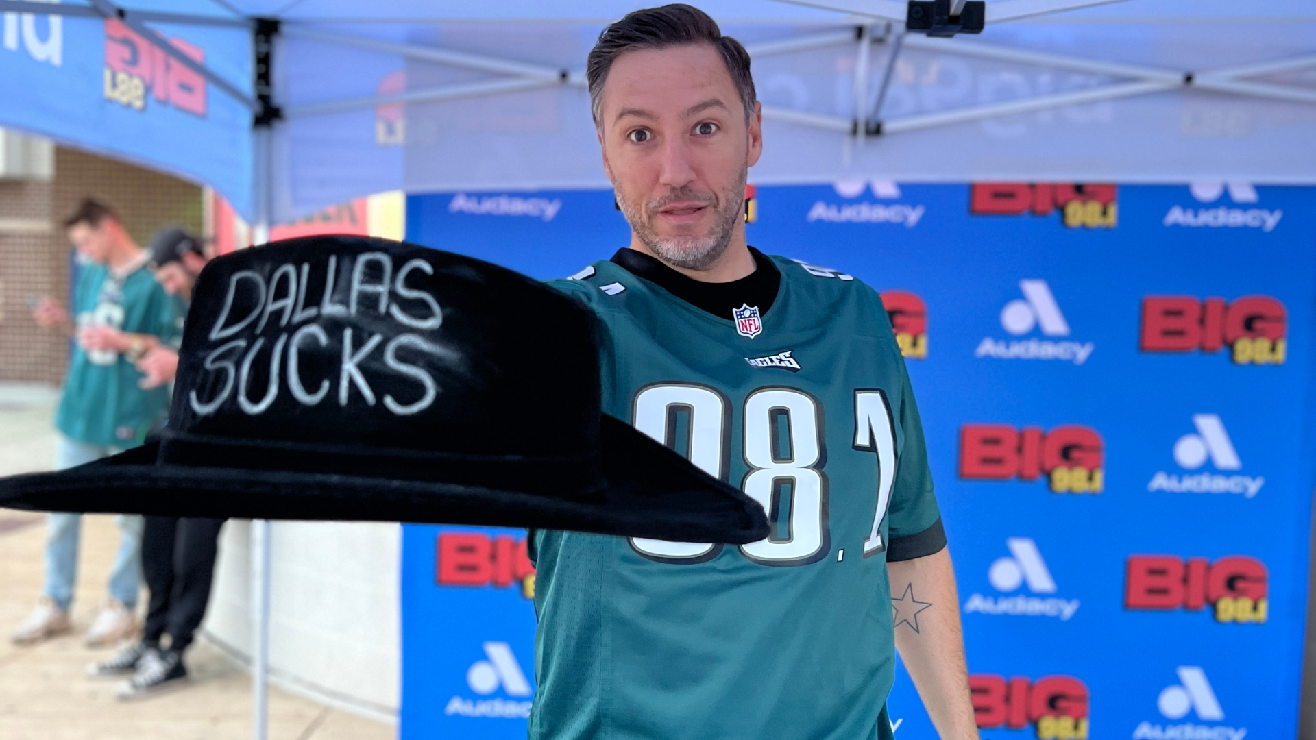 BIG 98.1 Tailgate LIVE with Trey Morgan at Eagles vs. Cowboys