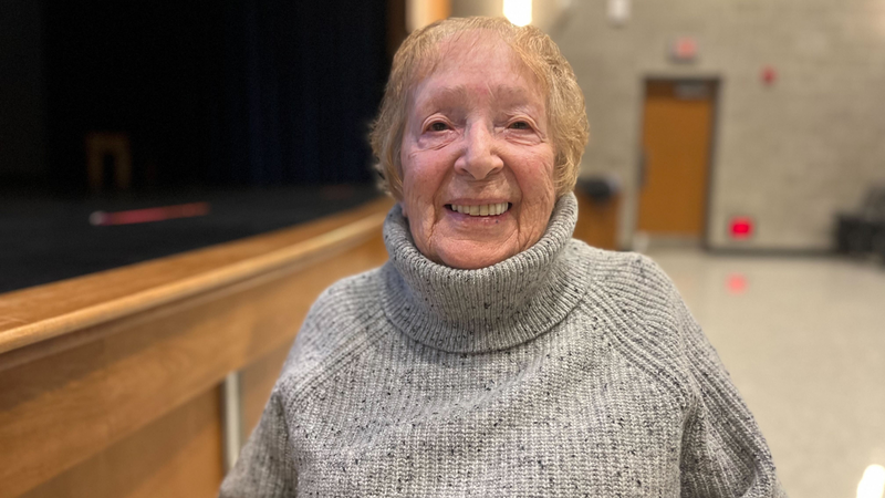 Renate Breslow, 93.