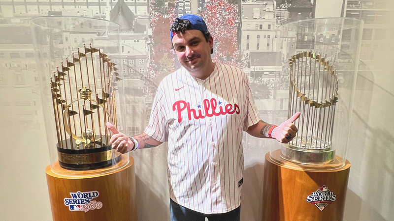 Coop joins Philly Live to share his Phillies Fever