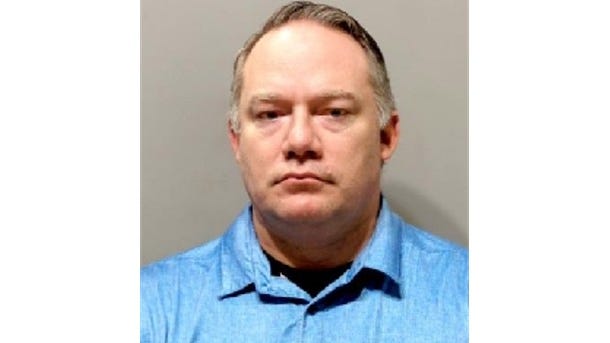 Ex-Detroit Sgt. charged with embezzling from prisoner ATM cards, more than $30k from police department