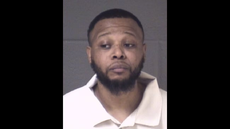 Tequan Altorez Vance mugshot