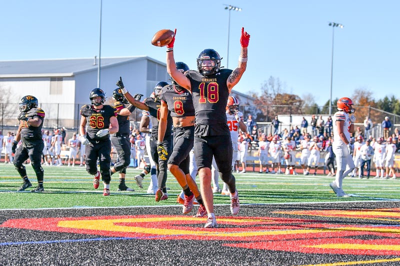Ursinus College wide receiver Justin Collier.