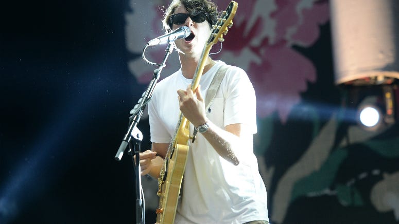 Vampire Weekend Serves Last Appetizers Before New Album
