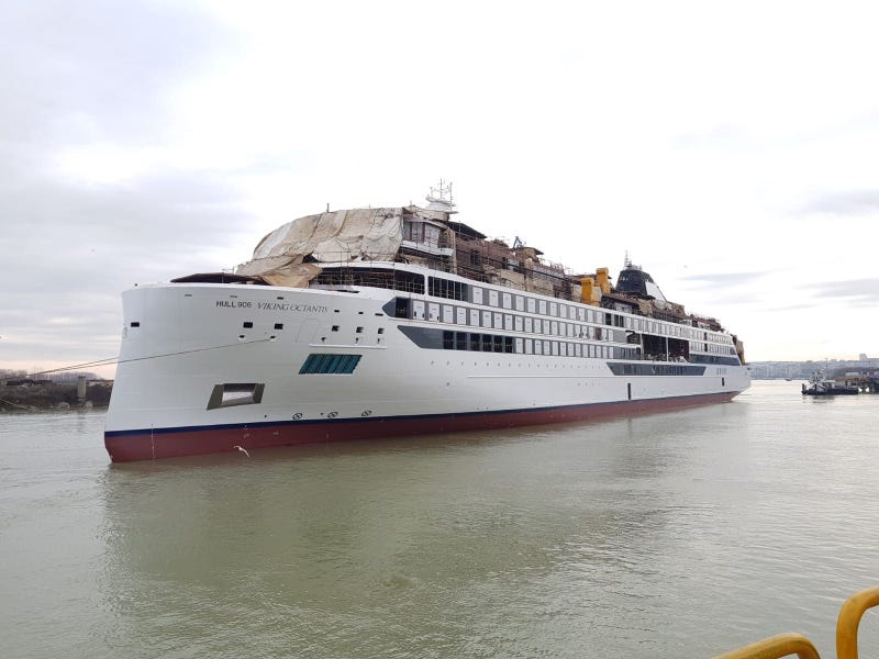 Viking Octantis Float Out (A)