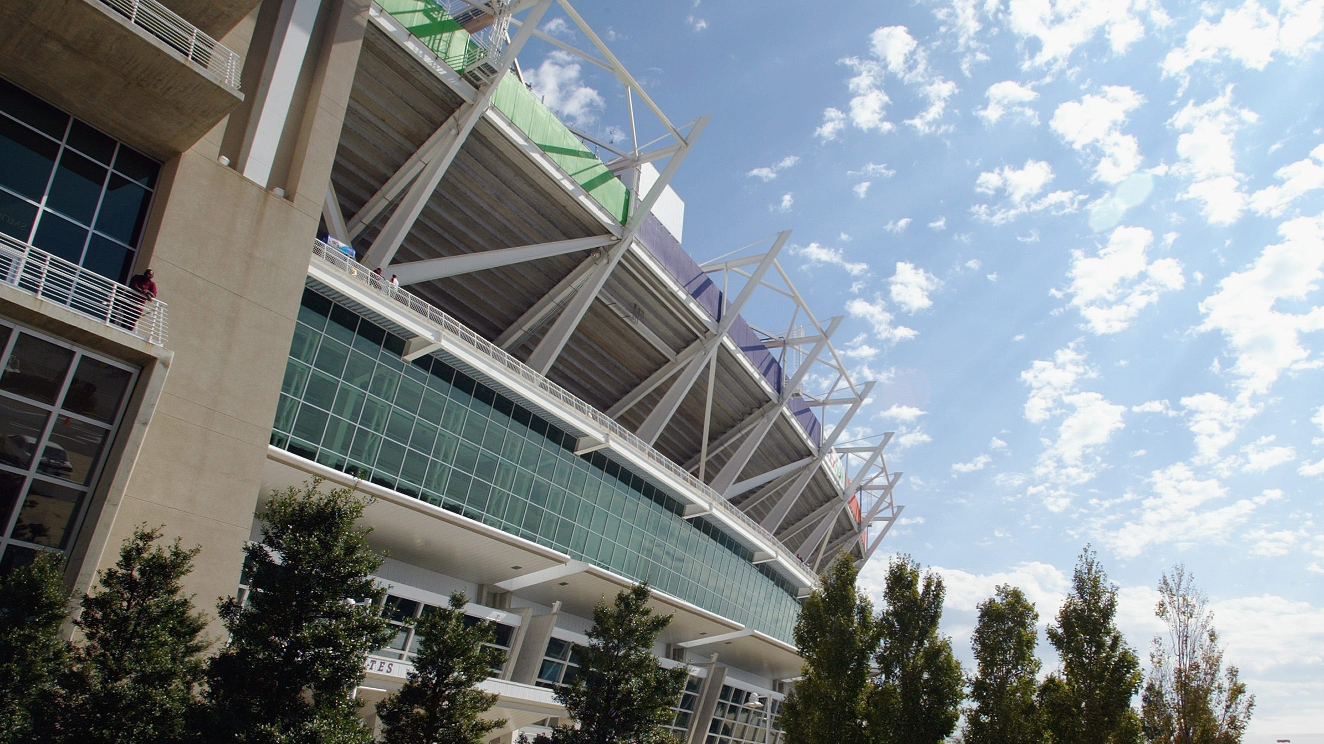 Virginia weighing whether to establish stadium authority to handle new bids