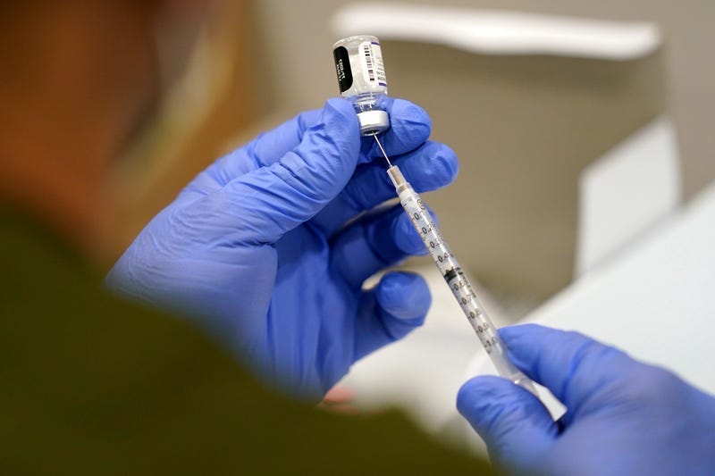 -- UF Health announced in a memo that COVID-19 vaccines will be mandatory for employees by the end of 2021. An email was sent to staff Wednesday morning. The policy announcement applies to all faculty and staff of UF Health’s hospitals, physician practices and health colleges at the University of Florida.