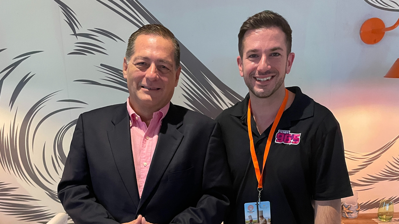 Bennett chats with Augustin Cortes, General Manager of Dreams Natura