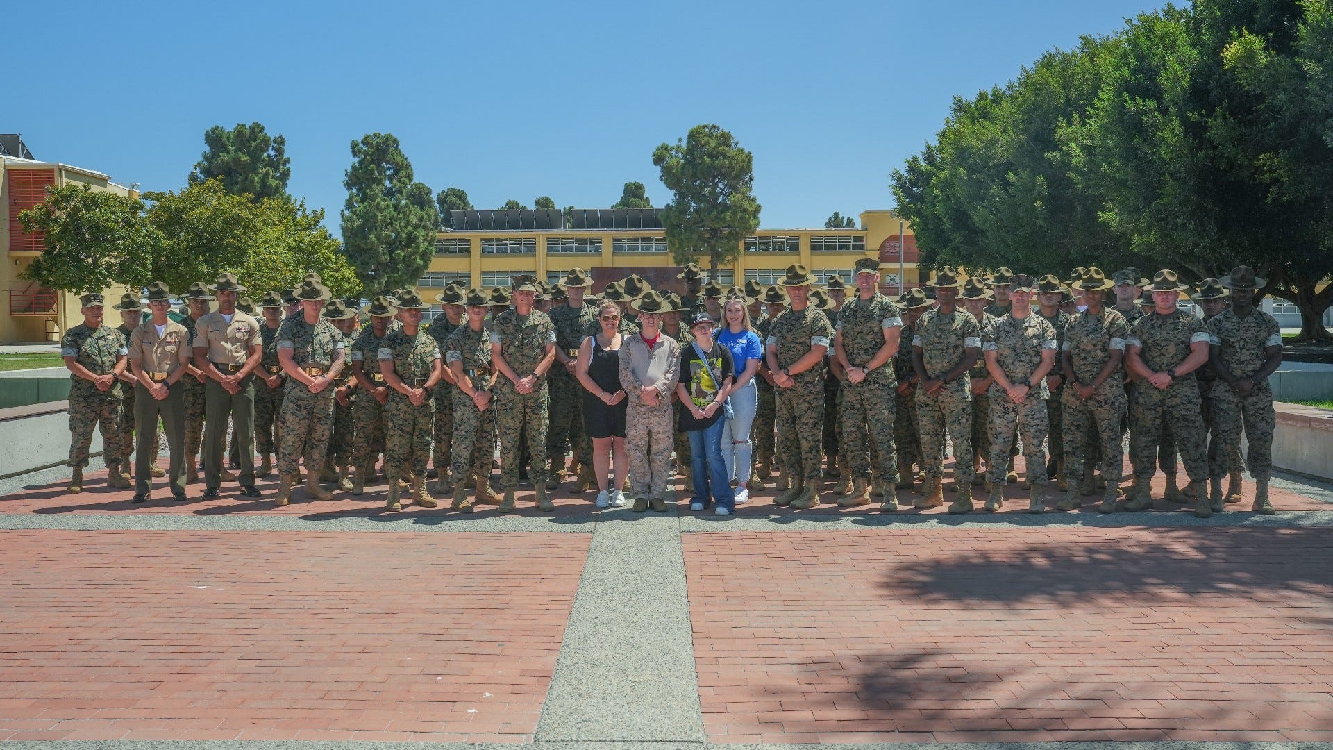 Marines Make-A-Wish come true