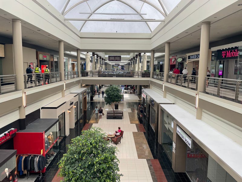 Interior photo of the Walden Galleria Mall
