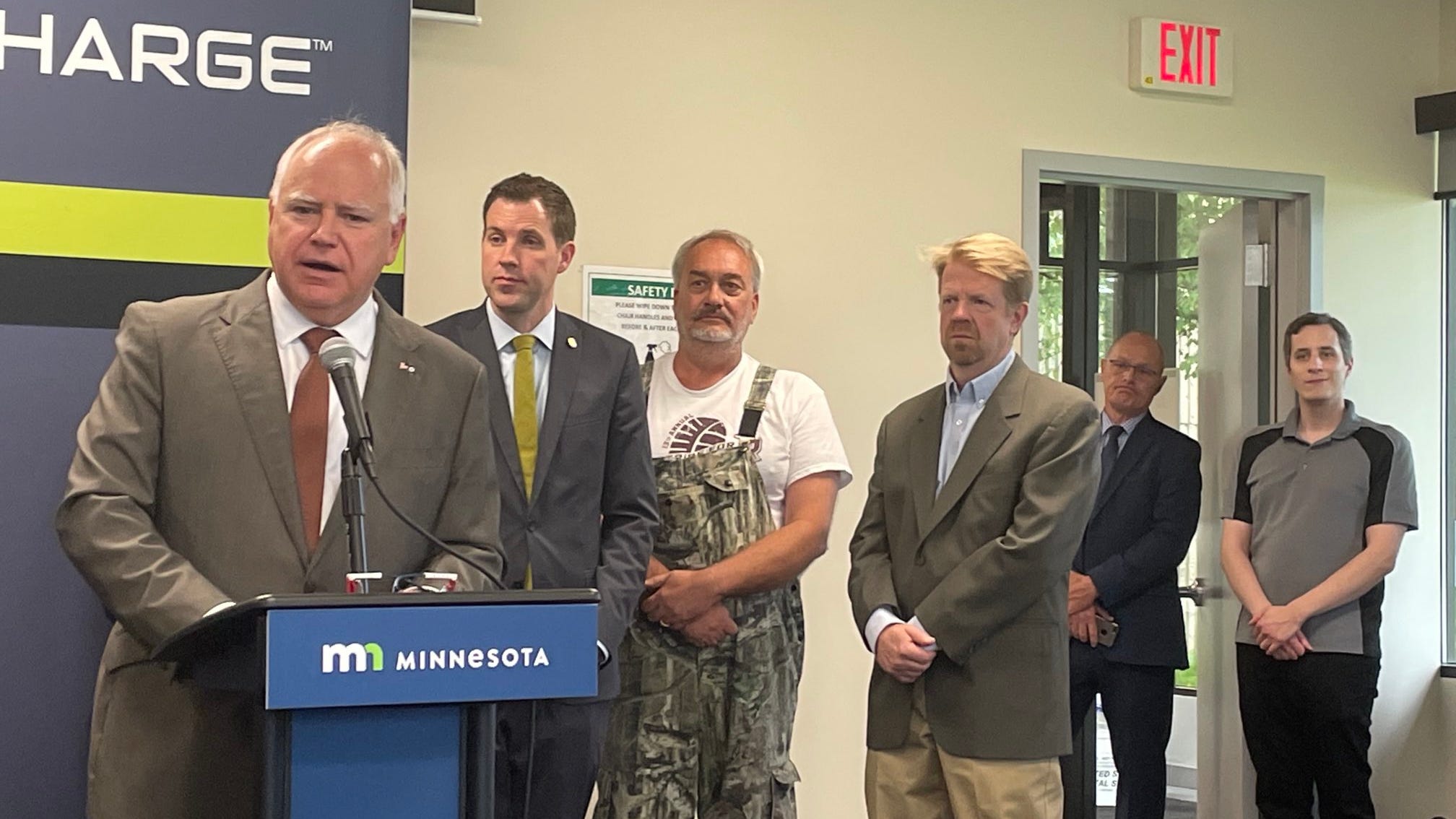 Governor Walz touts new clean car standards with the goal of reducing emissions