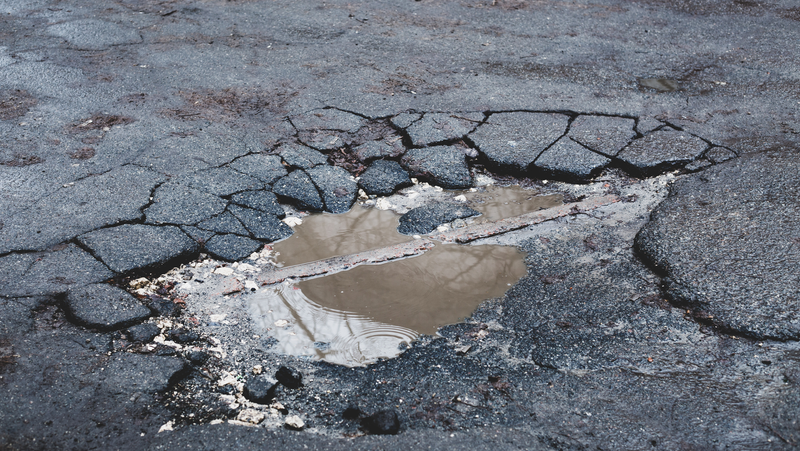 Pothole