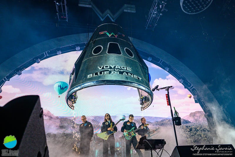 Photo Gallery: Weezer and Flaming Lips at Climate Pledge Arena 10.4.24