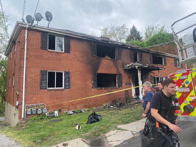 Fire destroyed West View apartment building
