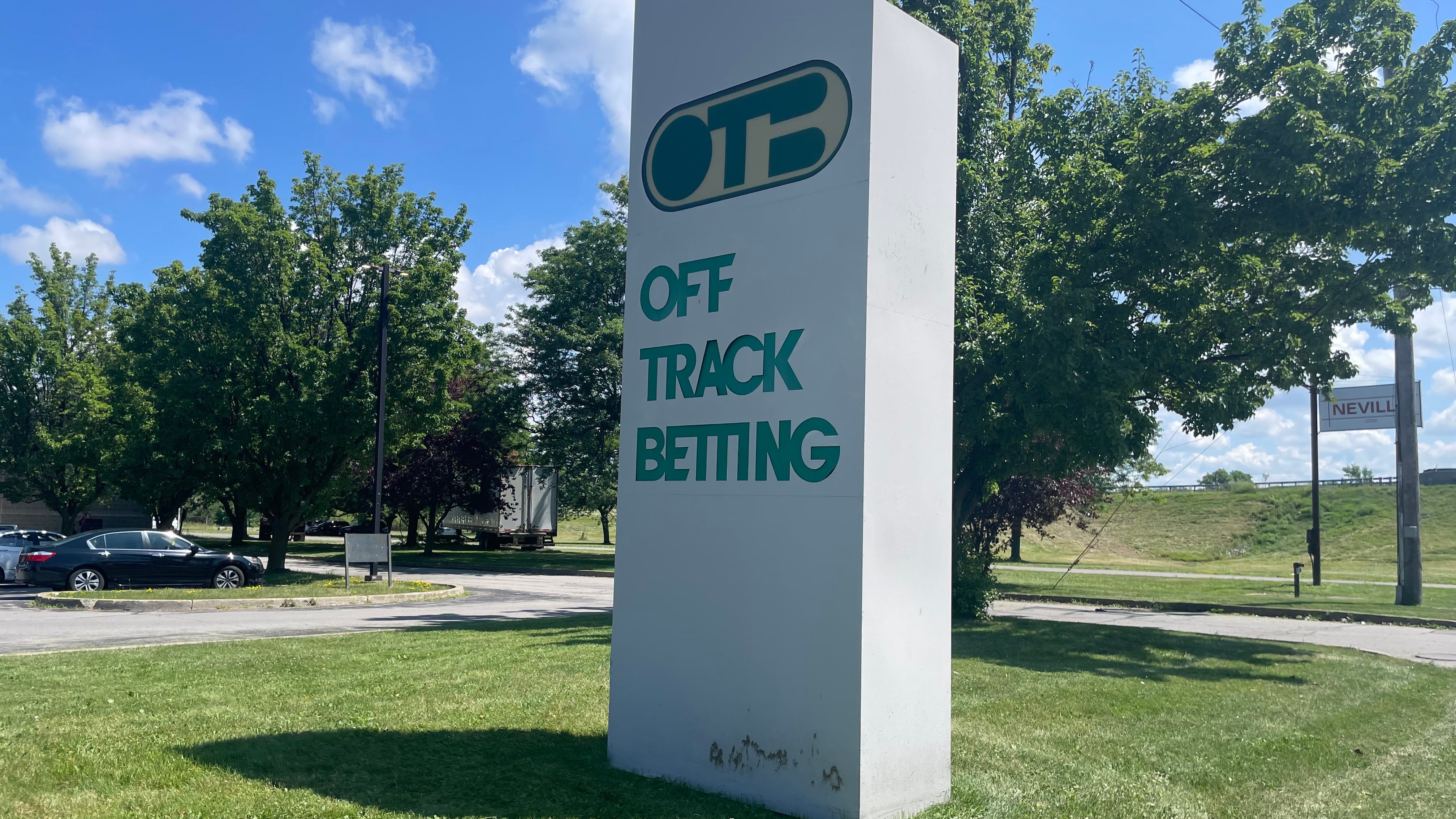 Ryan, Wallace urging state to investigate OTB severance deals
