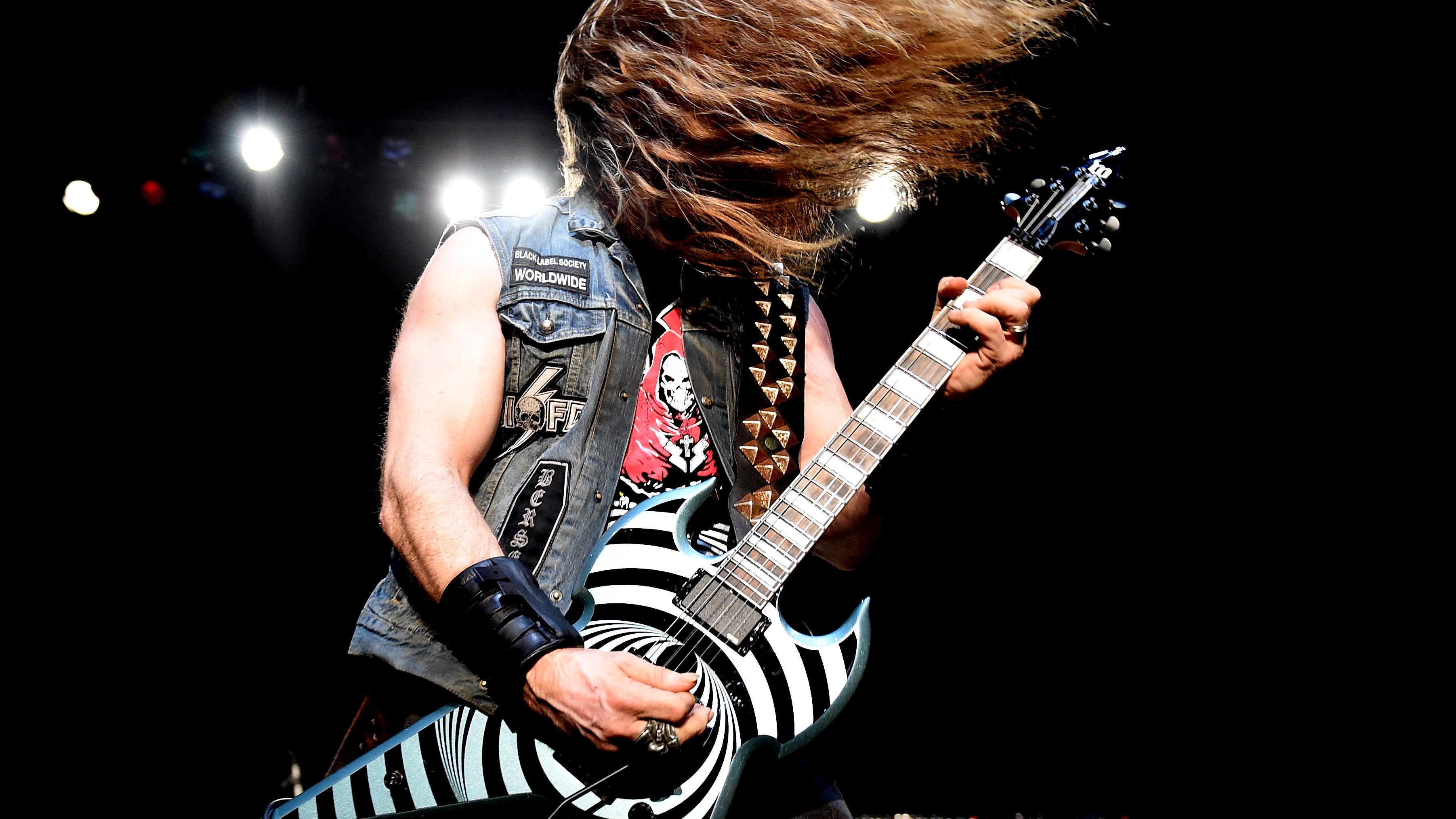 Zakk Wylde on Ozzy Osbourne's Health: "We Glue Him Back Together and Then He Wants to Get Back Out Again"