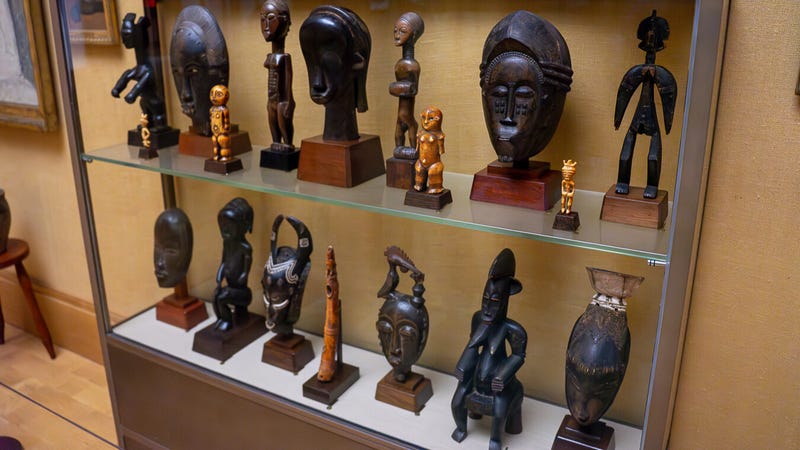Albert C. Barnes' thoughtful and, at times, provocative pairings of great impressionist works alongside African masks, Native American jewelry and decorative metalwork is a feast for the eyes as much as the mind.
