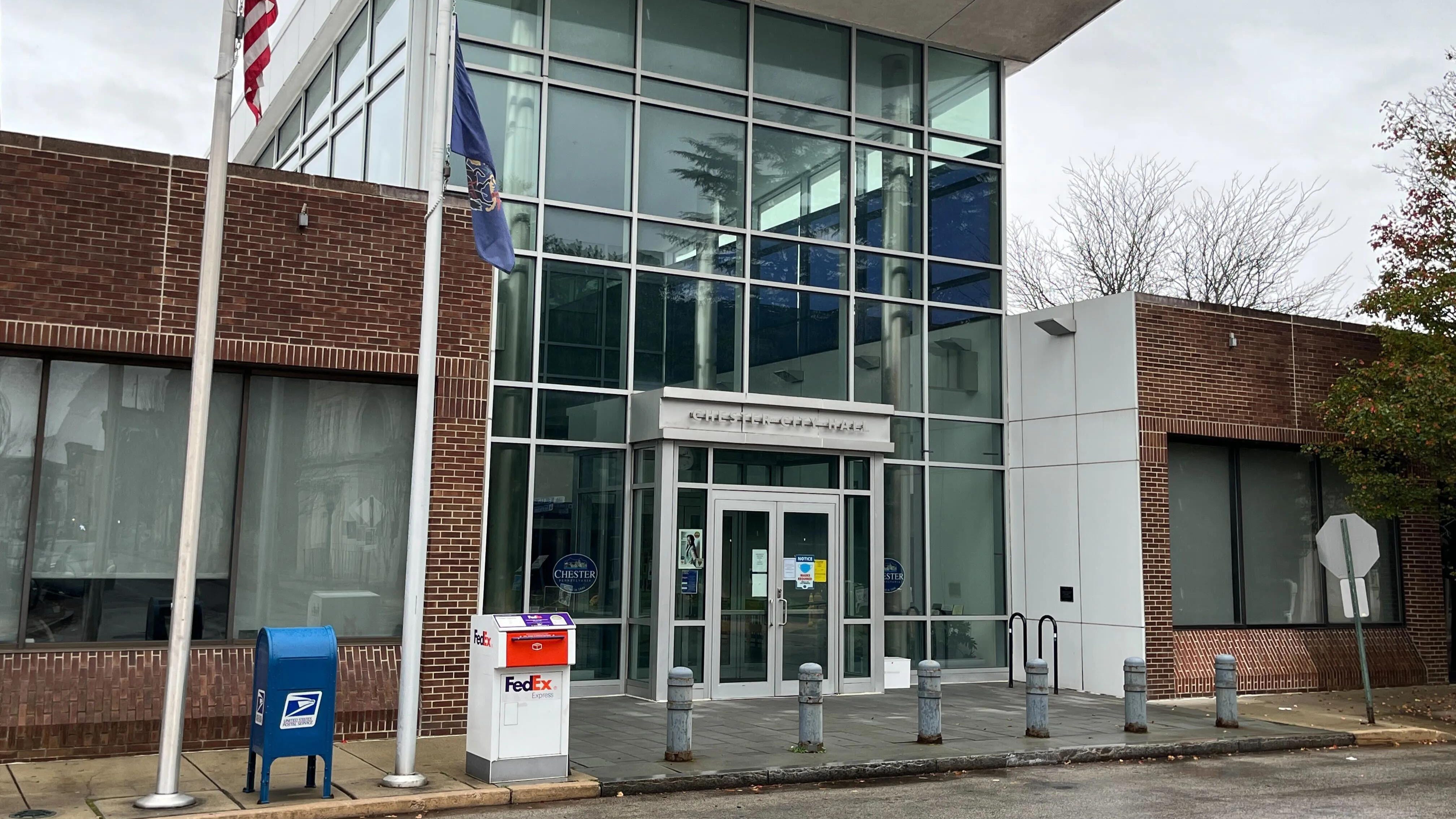 Financial crisis threatens city status of Chester, Pa.