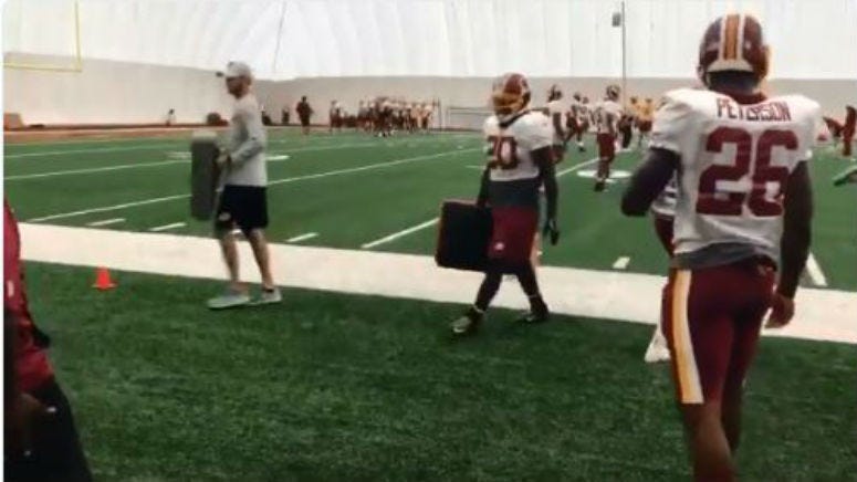 Adrian_Peterson_Redskins