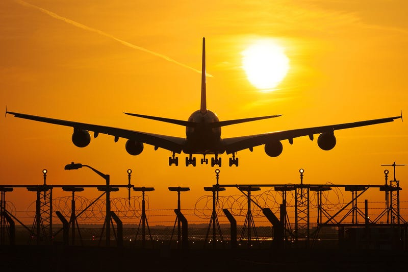 Airplane landing