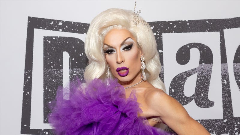 Drag queen Alaska 